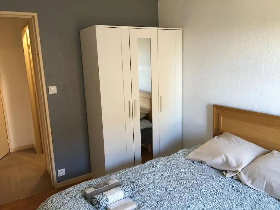 Flc - Vaste T3- 2 Bedrooms - Ascenseur-Parking -7 Guests Marseille 0*,  France